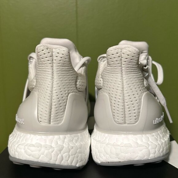 NWT adidas Women's Ultraboost 1.0 Sneakers Grey One/Grey/White Size 8 - Picture 7 of 8